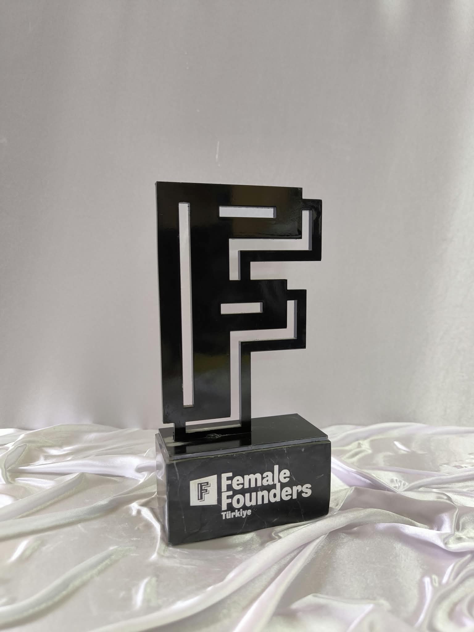 PP 074 plaket modeli