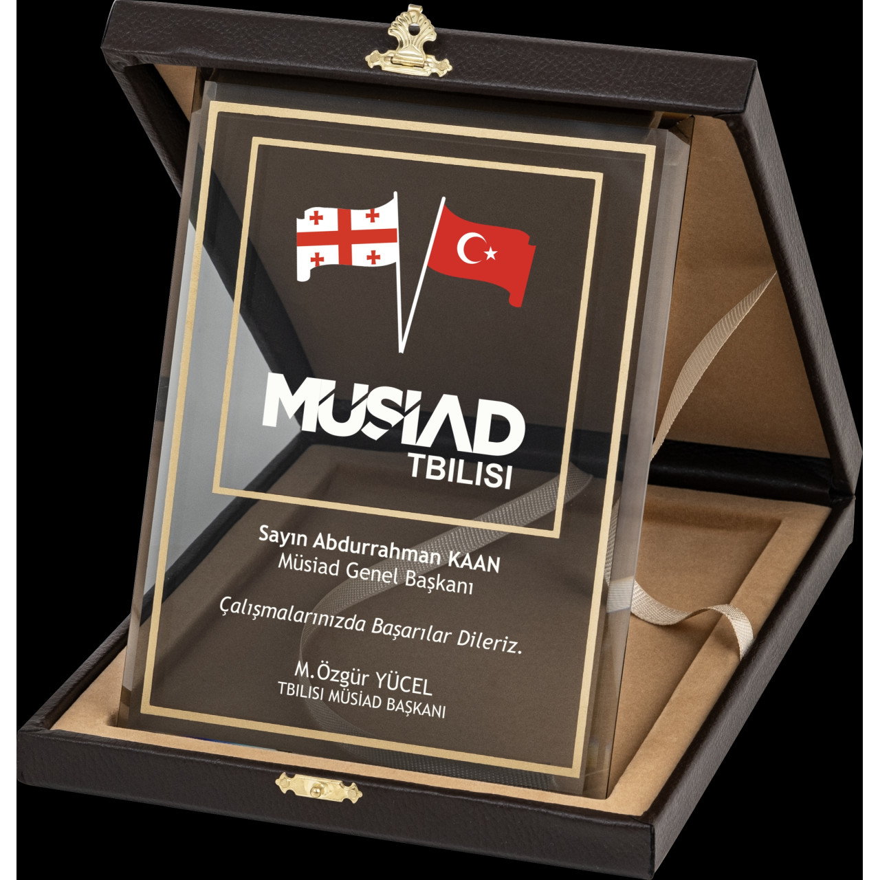 PB2003 Altın Yaldız Kristal Plaket plaket modeli